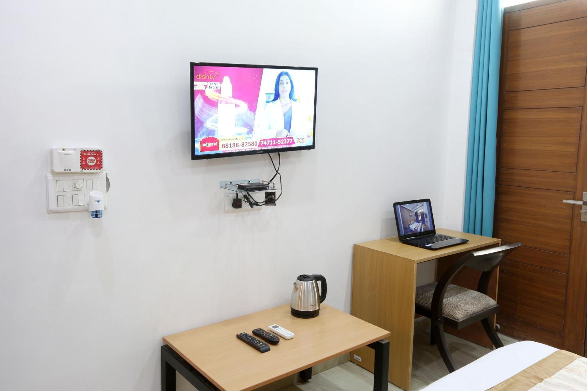 Hotel Ginger Palace - Corporate Hotel Noida Sector 62 Ngoại thất bức ảnh