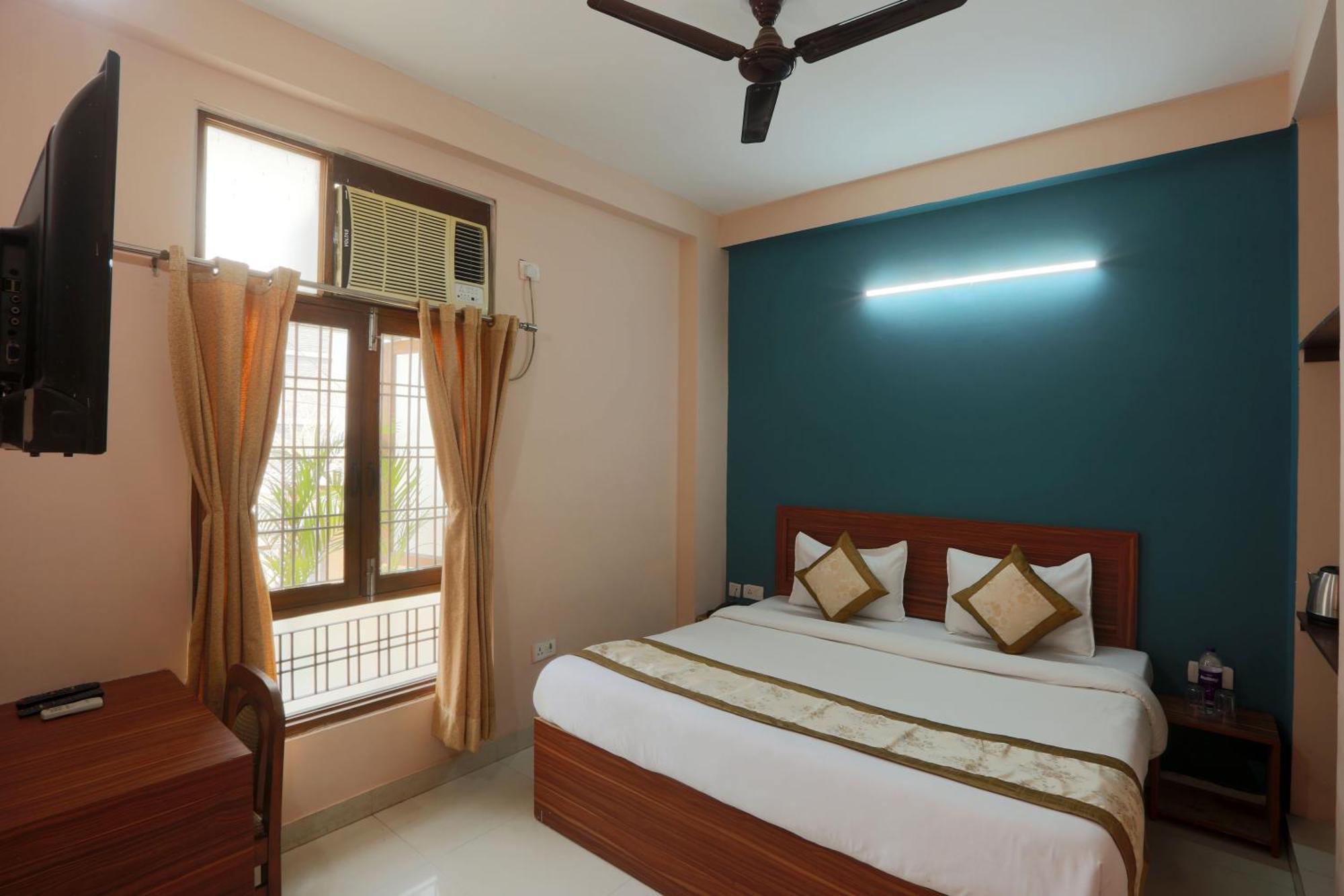Hotel Ginger Palace - Corporate Hotel Noida Sector 62 Ngoại thất bức ảnh