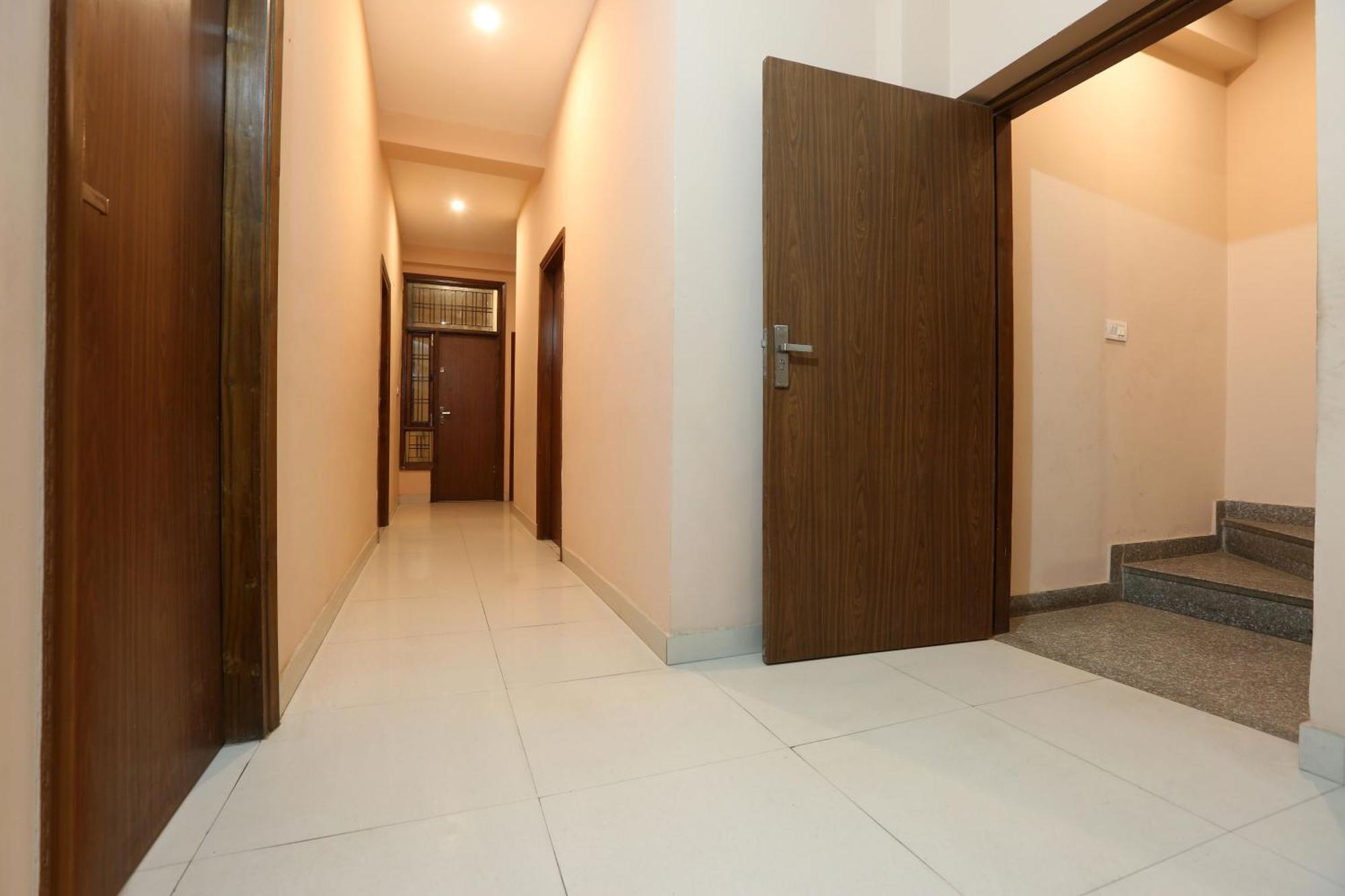 Hotel Ginger Palace - Corporate Hotel Noida Sector 62 Ngoại thất bức ảnh