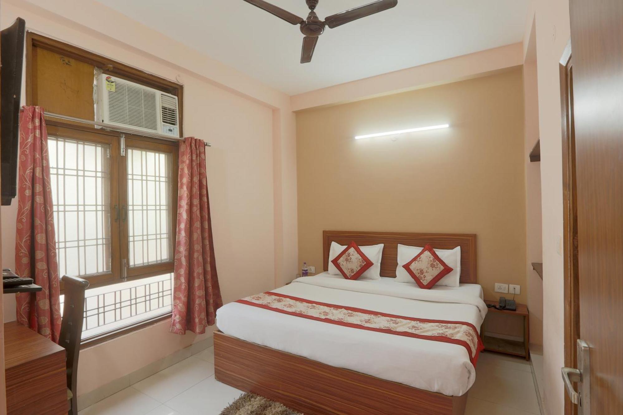 Hotel Ginger Palace - Corporate Hotel Noida Sector 62 Ngoại thất bức ảnh